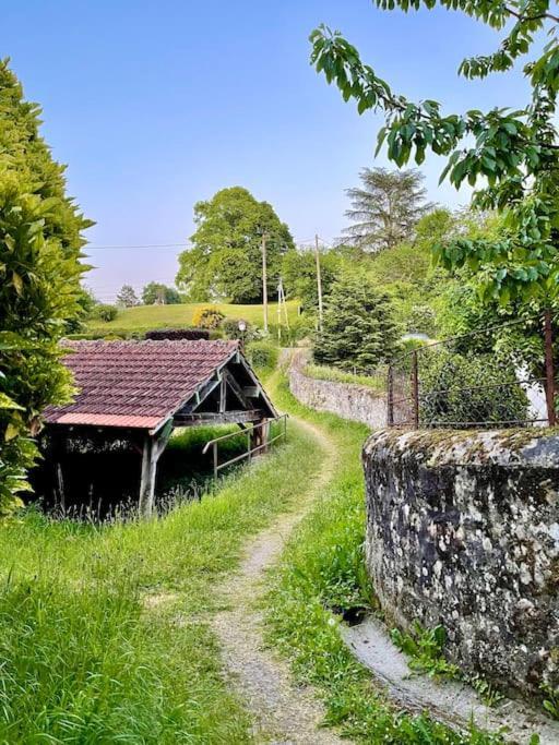 Appartement Les Maisons D'Aure: Le Studio à Putanges Extérieur photo